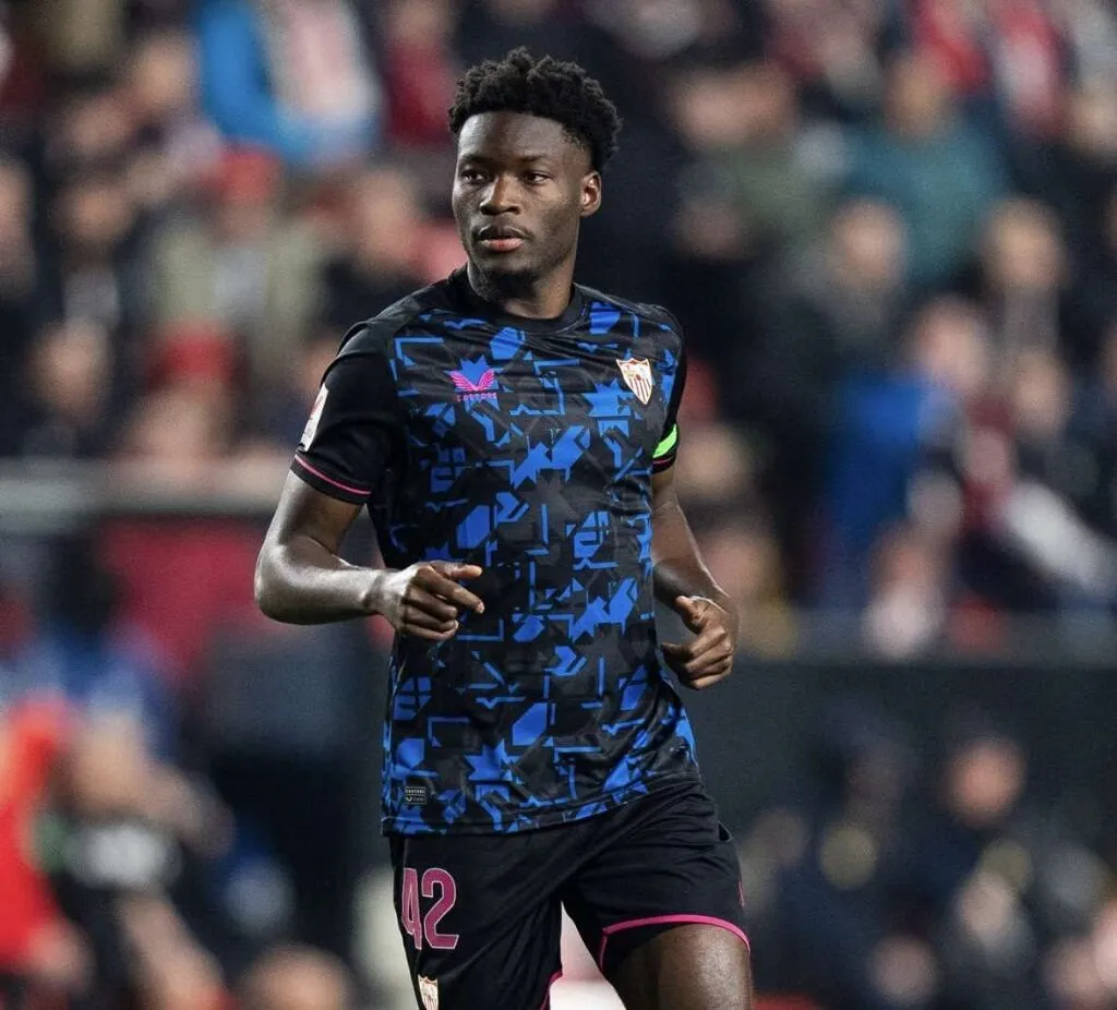 Arsenal thúc đẩy thương vụ với Lucien Agoume